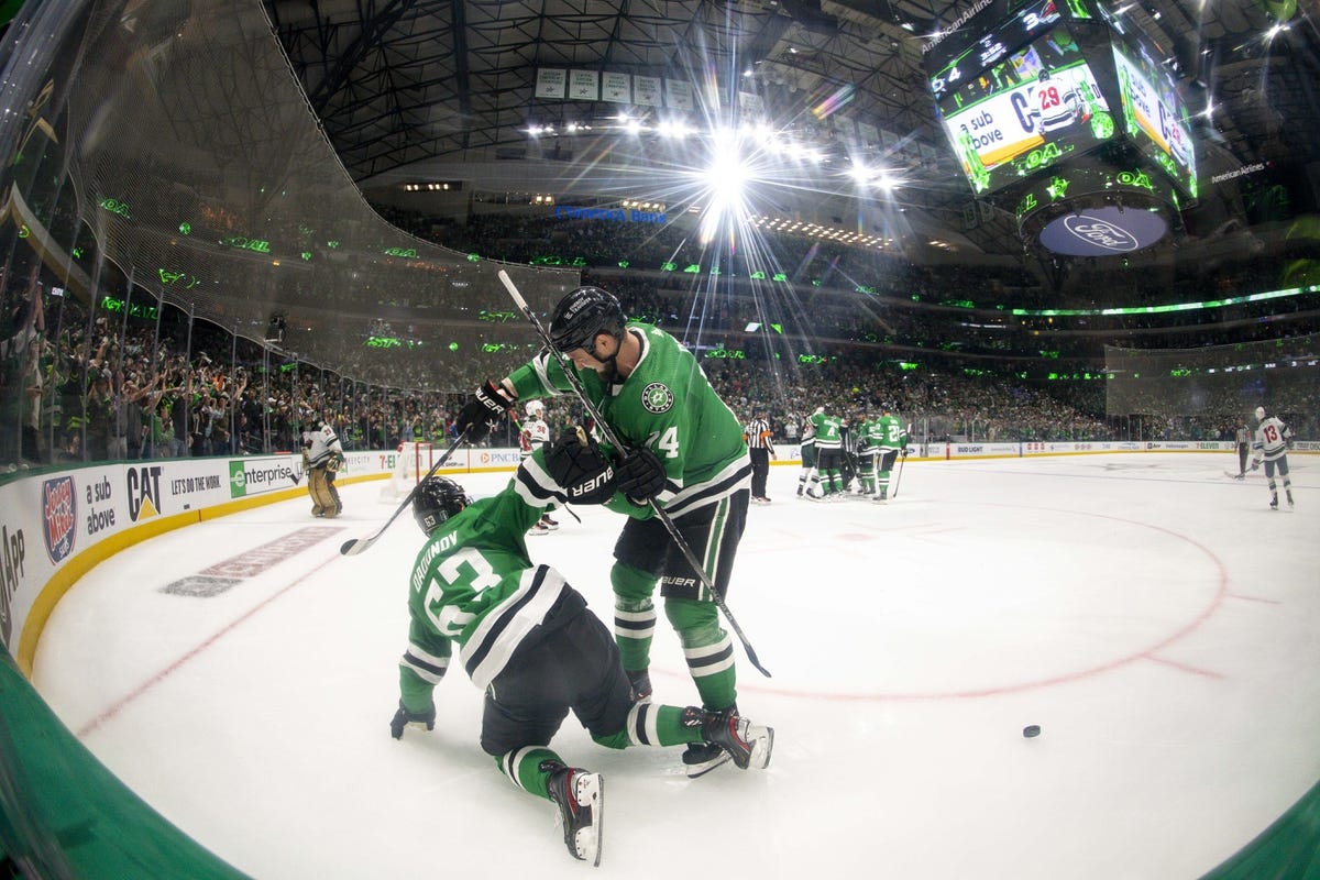 How to Watch the Stars vs. Wild Game: Streaming & TV Info - NHL Playoffs  First Round Game 5