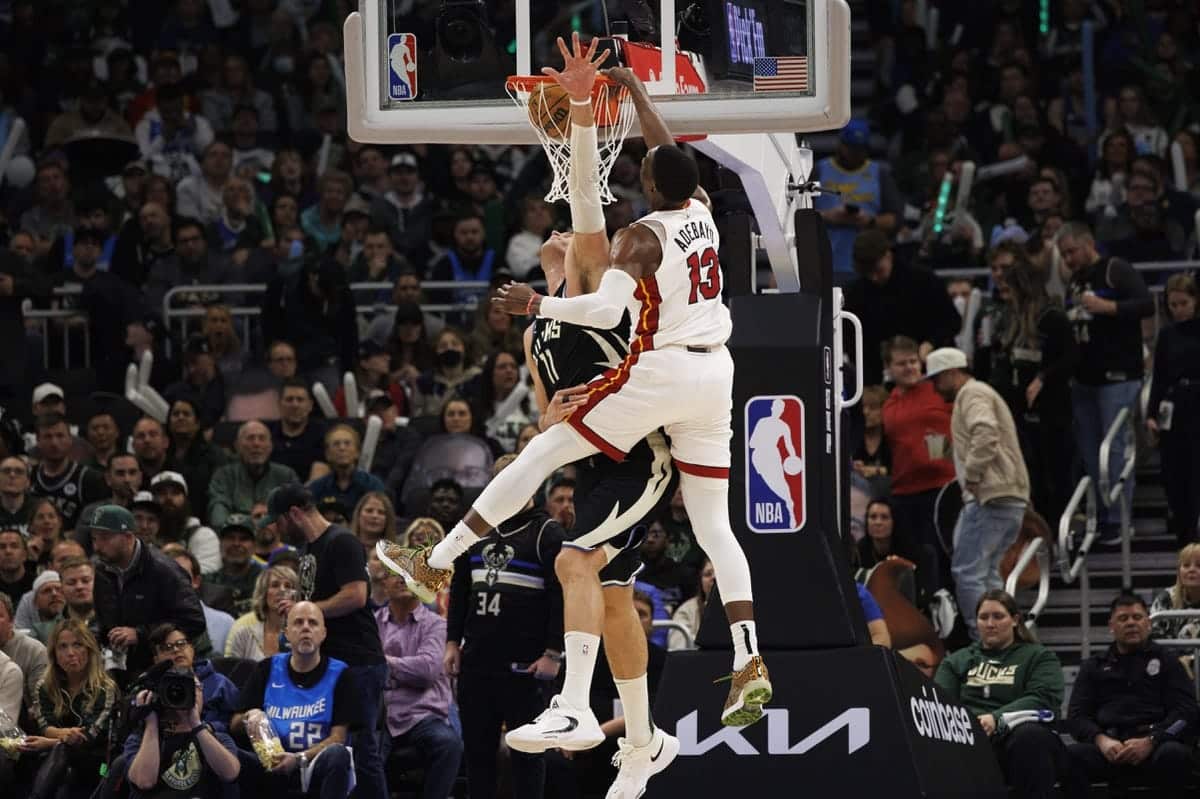 Milwaukee Bucks vs Miami Heat NBA Playoffs Game 3 How to Stream & TV