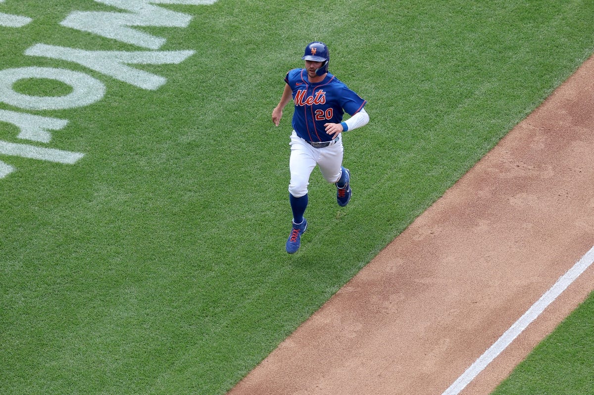 How to Watch the Mets vs. Giants Game: Streaming & TV Info